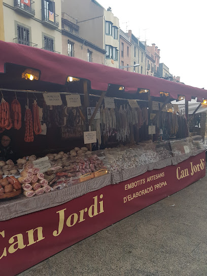 XARCUTERIA CAN JORDI en Santa Eugènia de Berga. Delicatessen de carnicería