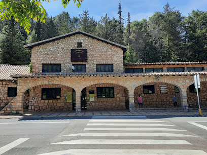 Centro de Visitantes Torre del Vinagre en Loma de María Ángela. Museo de historia natural