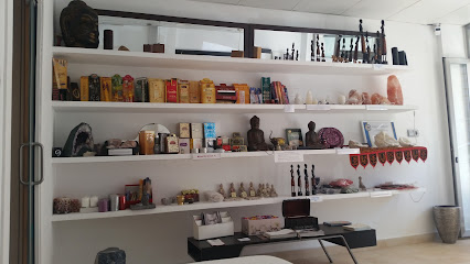 Centro de Osteopatía Amparo Andrés en Paterna. Osteópata