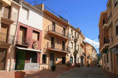 Ayuntamiento de Torremanzanas en Torremanzanas. Ayuntamiento