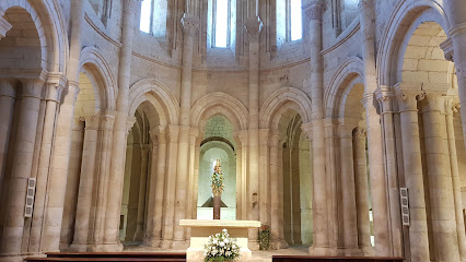 Monasterio de Santa María la Real en Gradefes. Monasterio