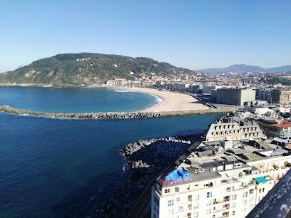 ARLUZEPE apartamento turístico en Echarri-Aranaz. Apartamento turístico