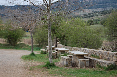 Fuente La Riscla en Alcalá de la Selva. Fuente de agua potable