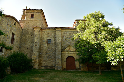 Ermita de la Virgen del Almuerzo en Narros. Capilla