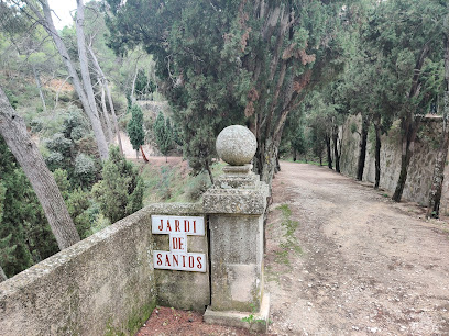 Acceso Paseo Jardí de Santos en Penáguila. Jardín