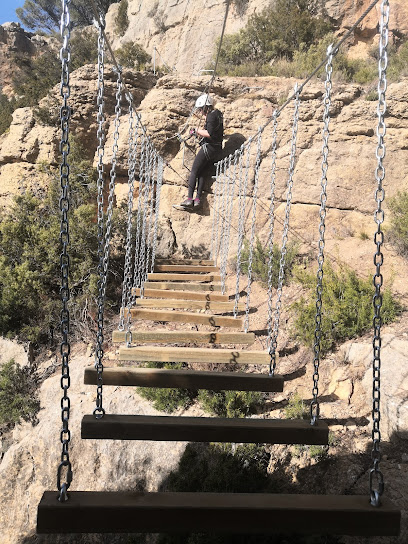 Vía ferrata de La Lámpara en Titaguas. Escalada