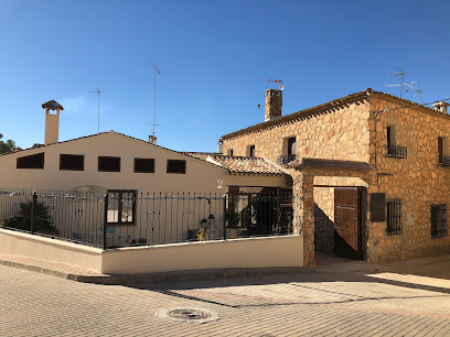 Hierba Luisa Hotel en Alarcón. Sin categoría