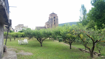 Casa Barangua Rural en Santa Cruz de la Serós. Casa rural