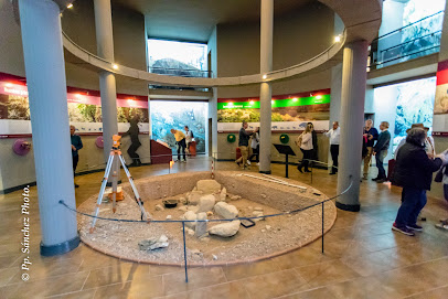 Centro De Interpretacion de la Prehistoria de Ardales en Ardales. Museo arqueológico