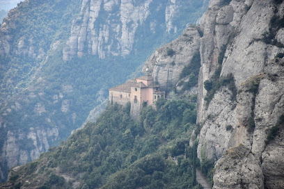 Santa Cova de Montserrat en Monistrol de Montserrat. Iglesia católica