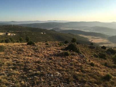 Punto Geodésico Henarejos en Henarejos. Parque ecológico