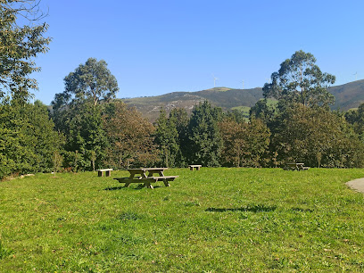 Área recreativa de Villayón en Villayón. Parque