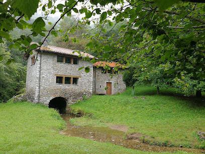 Nacimiento río Cabra en Llanes. Reserva natural
