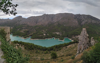 Mirador de la Plaza de San Gregorio en Guadalest. Mirador