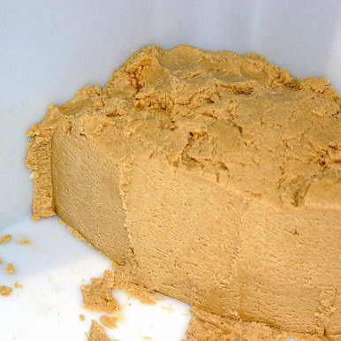 turronalapiedra.com Especialistas en turrón a la piedra en Jijona. Chocolatería