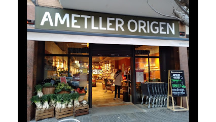 Ametller Origen en Ripollet. Frutería