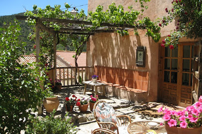 La Sabina Casa Rural en Calomarde. Casa rural