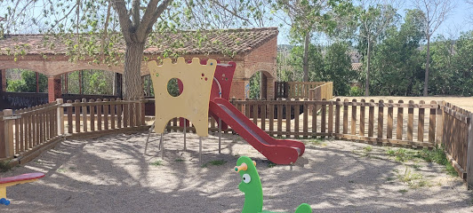 Parque infantil en Sant Quirze del Vallès. Parque infantil