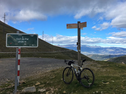Coll de Pal en Guardiola de Berguedà. Zona de senderismo