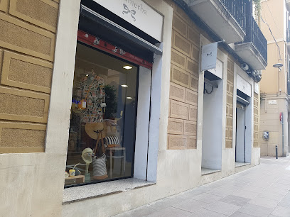Malahierba en Barcelona. Tienda de ropa de mujer