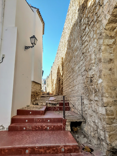 Arco Nuevo en Sabiote. Lugar de interés histórico
