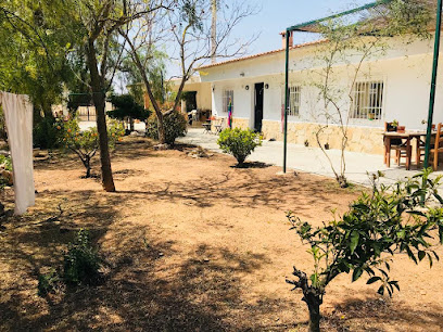 Finca Vilamarxant Olivereta en Vilamarxant. Alojamiento para grupos