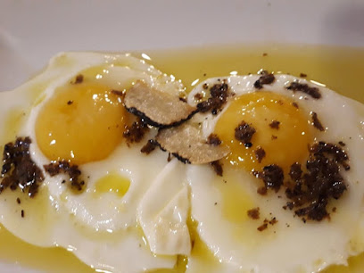 Huevos la Brizna en Villel. Mercado de productos del campo