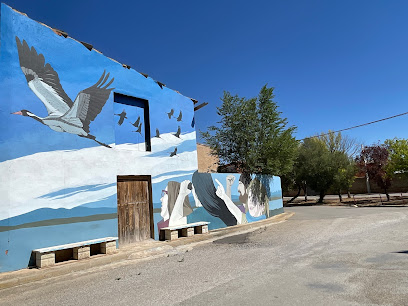 Mural de las Grullas en Villarquemado. Pintura