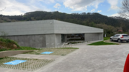Centro de Arte Rupestre de Puente Viesgo en Puente Viesgo. Museo
