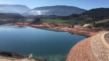 Embalse de siles en Siles. Atracción turística