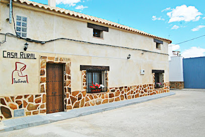 Casa Rural Los Teatinos en Casas de Fernando Alonso. Casa rural