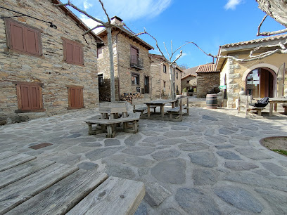 Aparcamiento La Hiruela en La Hiruela. Aparcamiento gratuito