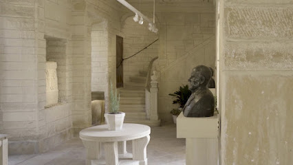 Casa de la Piedra en Porcuna. Monumento