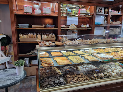 HORNO SANTA ANA en Liria. Panadería