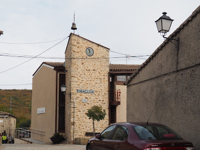 Ayuntamiento de La Acebeda. en La Acebeda. Ayuntamiento
