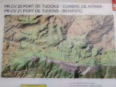 Font de l'Arbre en Confrides. Zona de senderismo