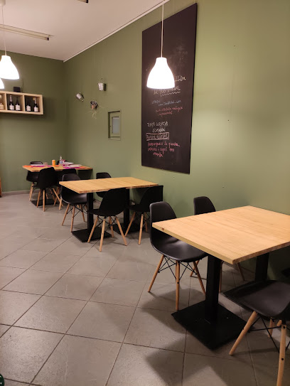 L'Agrobotiga en Sant Cugat Sesgarrigues. Bar