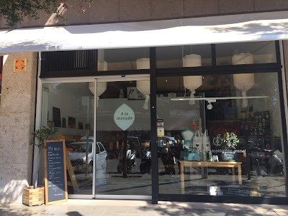 A la menuda en Girona. Tienda de delicatessen