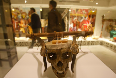 Museo de Música Étnica de Busot - Colección Carlos Blanco Fadol en Busot. Museo