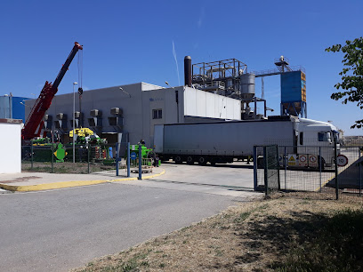 Planta de tratamiento de purines en Miralcamp. Oficinas de empresa