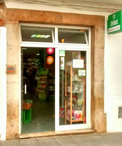 Santiveri - Cuida't - María Jesús Vilar en Alcanar. Tienda de alimentos naturales