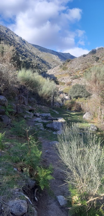 Charca del Trabuquete en Guijo de Santa Bárbara. Piscina