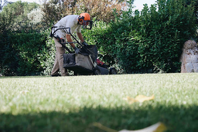 Jardinería Costa en Les Pungoles. Servicio de jardinería