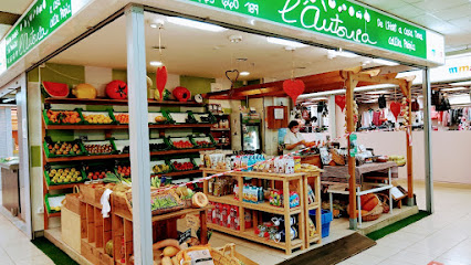 Fruteria l'Antonia en Abrera. Frutería