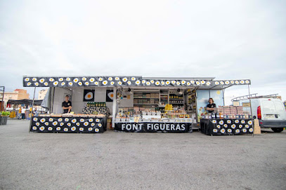 Mercado Roda de Berà en Roda de Bará. Mercado de productos agrícolas