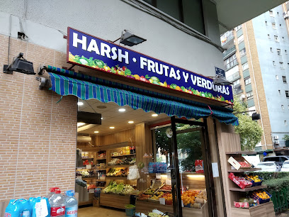 Harsh frutas y verduras en Valencia. Frutería