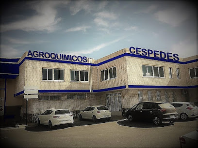 Agroquímicos Céspedes en Adra. Organización agrícola
