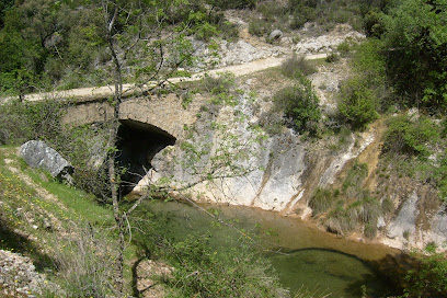 Puente del Hacha en La Iruela. Puente