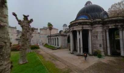 Jardines del antiguo Gran Hotel en Mondariz-Balneario. Parque