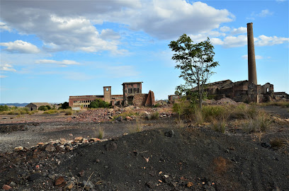 Cerco industrial - Antigua Fundición en Peñarroya-Pueblonuevo. Lugar de interés histórico
